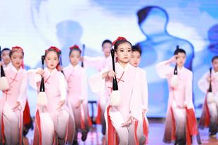 儿童太极拳咏春拳服装中小学生团体比赛表演服中国风武术服练功服