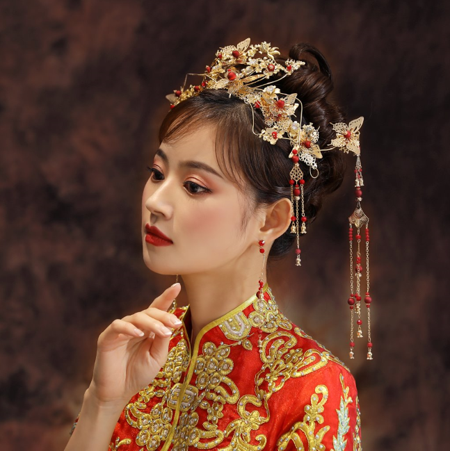 2019新款秀禾头饰新娘结婚中式流苏古装凤冠步摇秀禾服敬酒服配饰在类目 饰品/流行首饰/时尚饰品新, 发饰中 - 来自Buy2taobao.com提供专业的淘宝代购服务