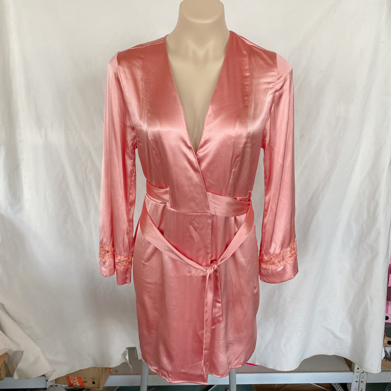 黛安芬ESSENCE舒适睡袍睡衣