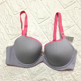 Sloggi上薄下厚聚拢可拆卸肩带舒适文胸内衣16 6965