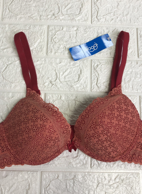 Sloggi正品优雅蕾丝钩花上薄下厚文胸16-7735