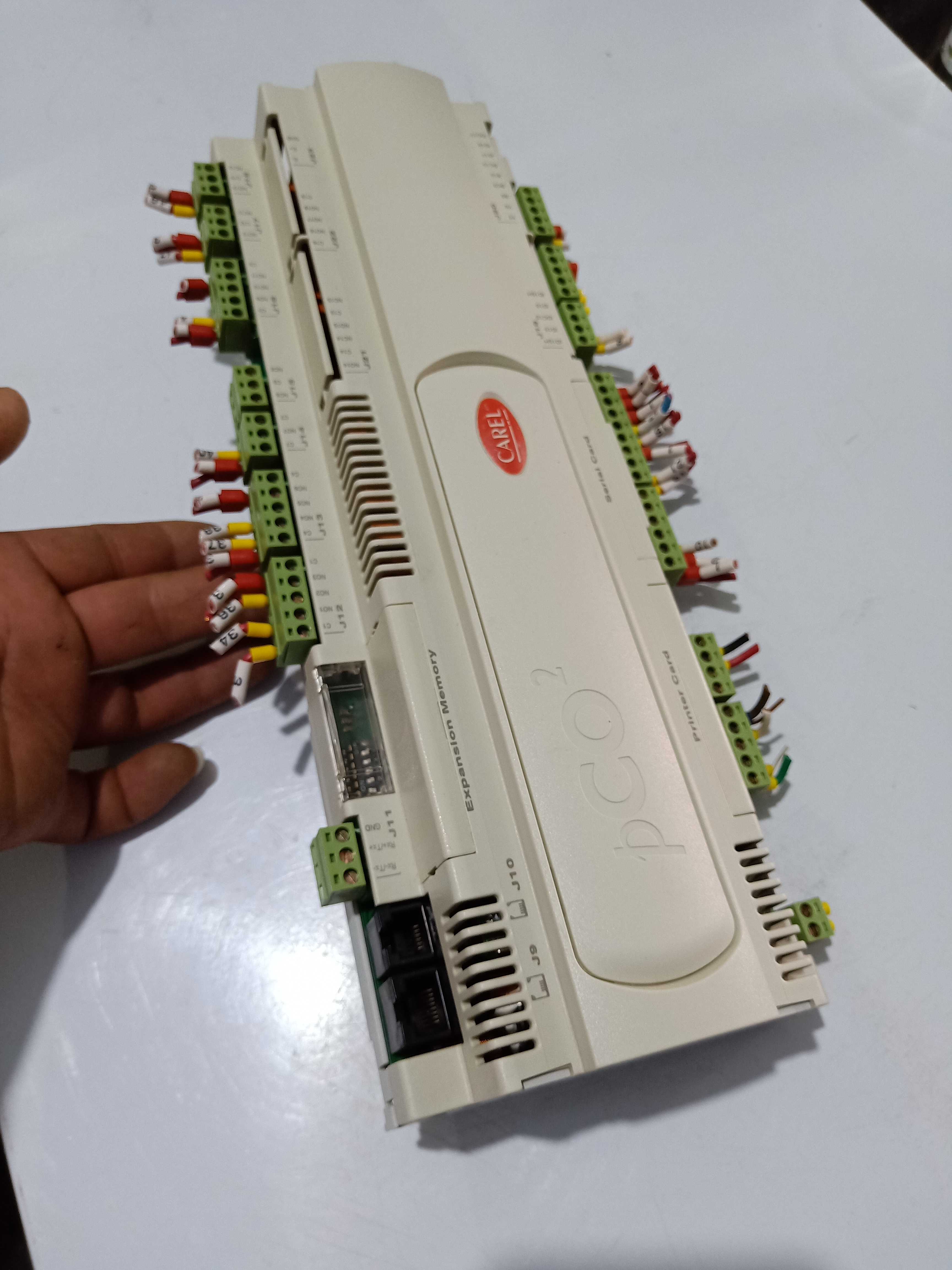 意大利 CAREL卡乐控制器 PCO2000AM0 可编程控制器 原装拆机实图