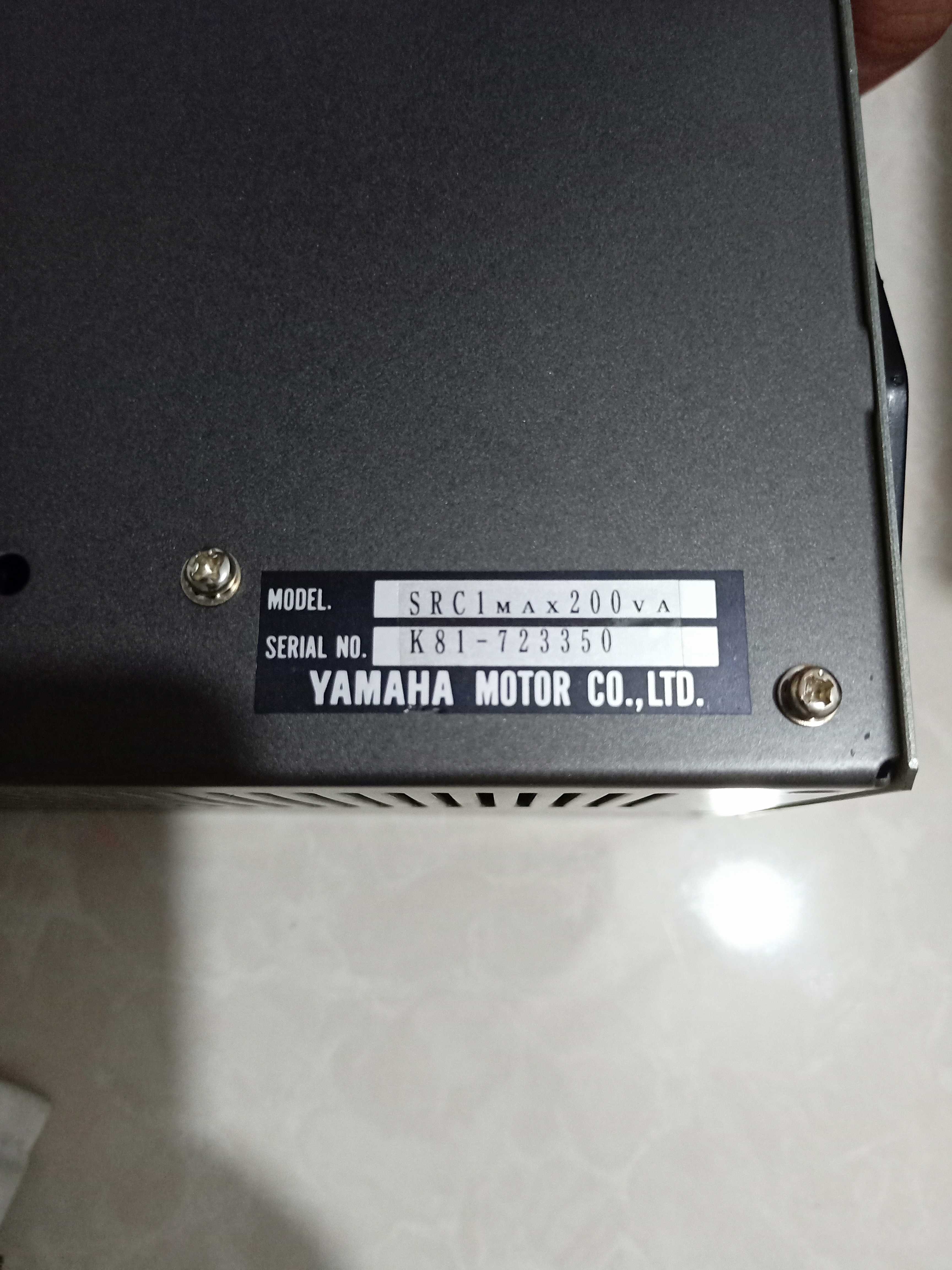 二手YAMAHA SRC1MAX200VA 雅马哈驱动器 AB FT-BL- 250 实物图工