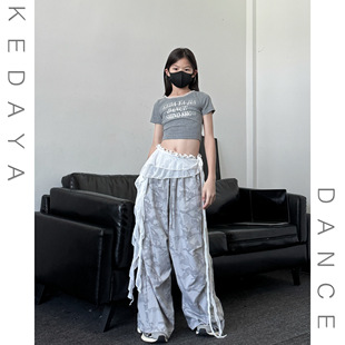 2025春夏新款女童露脐短袖上衣荷叶腰封迷彩裤爵士舞演出服套装