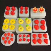 小鼻噶食玩立体草莓半面草莓石榴菠萝捏捏乐迷你硅胶模具滴胶模具