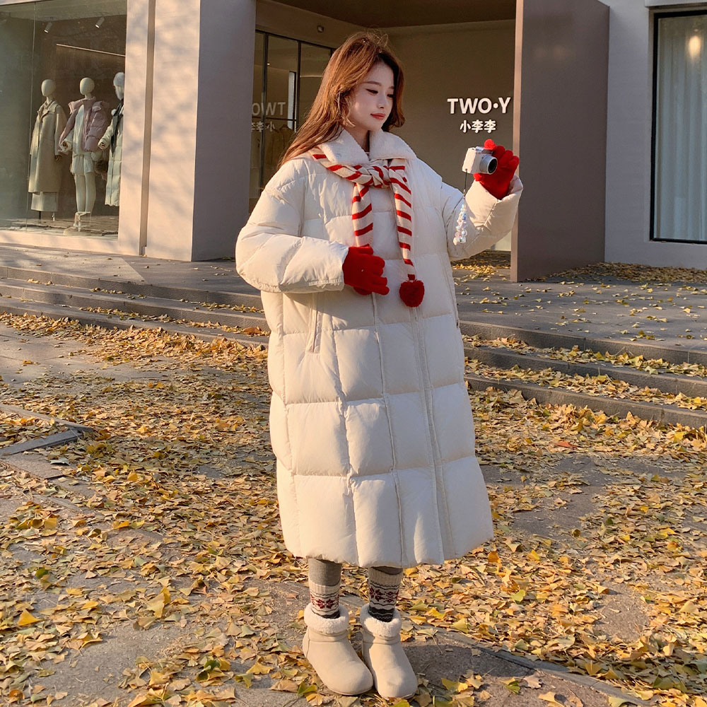 米色羊羔毛翻领针织披肩羽绒服女冬超火好看高级小众保暖加厚外套