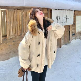 米杏色韩系牛角扣连帽派克羽绒服女2025冬季气质保暖90白鸭绒外套