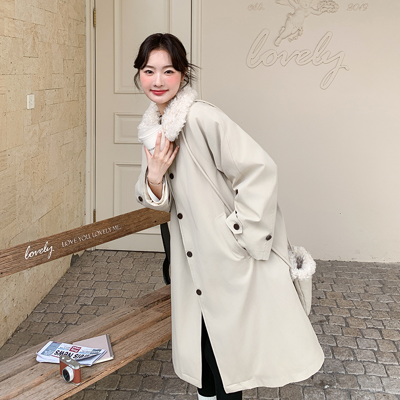 米白色羊羔毛翻领羽绒内胆厚外套女2025冬季韩版休闲中长款羽绒服