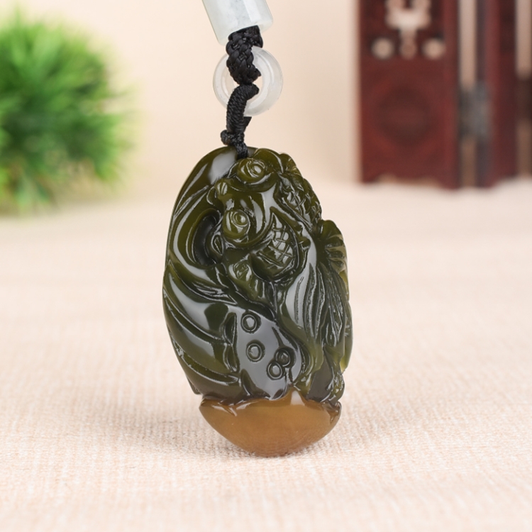 新疆和田玉糖玉鱼吊坠天然玉石莲蓬挂件连年有余金玉满堂项链坠
