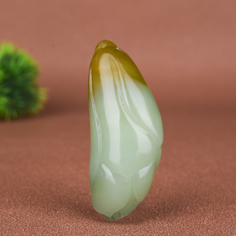 天然玉石新疆和田玉兰花吊坠和田玉糖料兰花玉挂件项链玉坠玉器