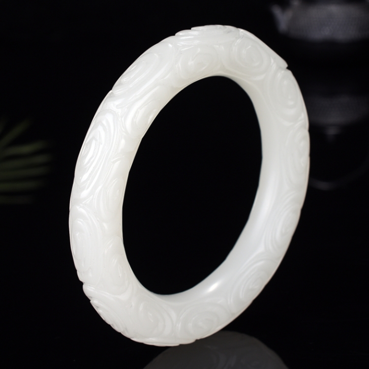 天然a货雕刻女款手链新疆和田玉