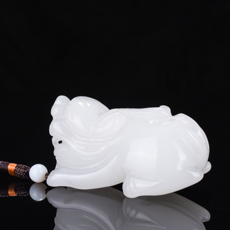 新疆白玉貔貅手把件立体把玩件貔貅和田白玉玉器摆件男女款手玩件