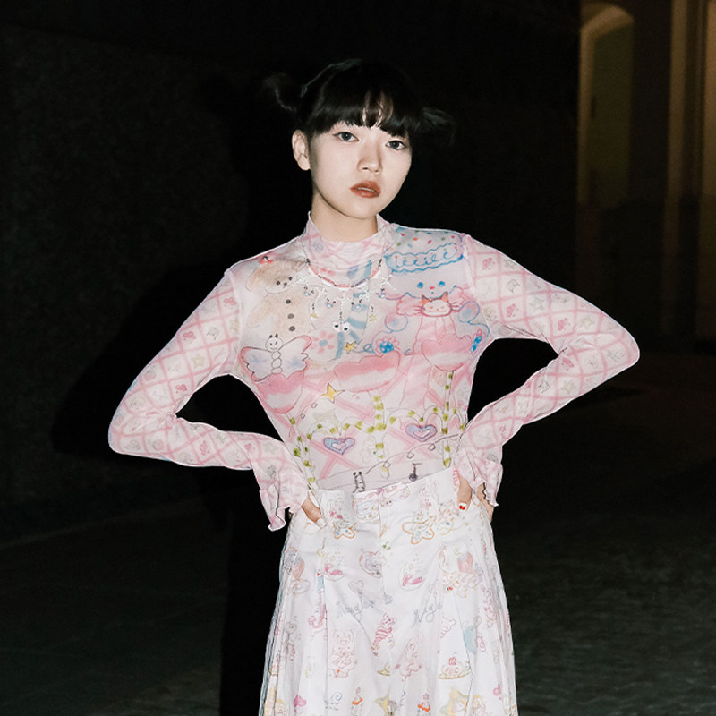 Meugler牛稠岛 动物天堂 手绘小狗郁金香印花网纱防晒贴身打底衫