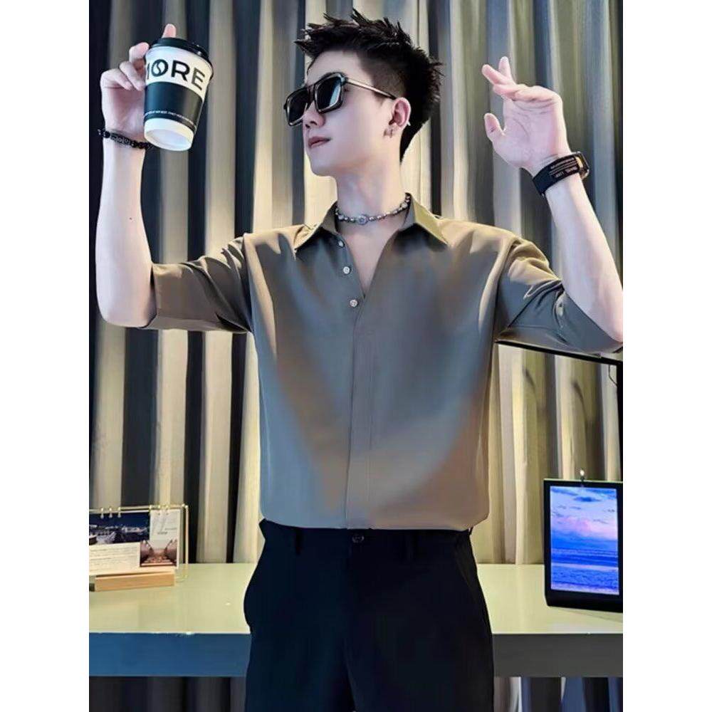 1506/Q221/P39夏季衬衫男款短袖潮五分袖冰丝潮牌半袖上衣服图片