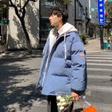 蓝色