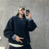 藏青色