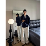 藏青色