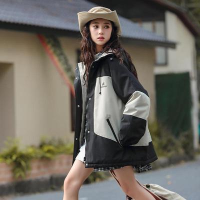 骄骄虎女大童冲锋衣外套