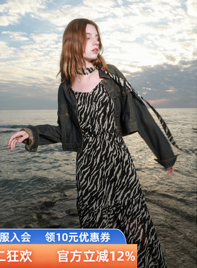 三彩ibudu2025秋季新款宽松短款复古牛仔服外套翻领落肩袖时尚女