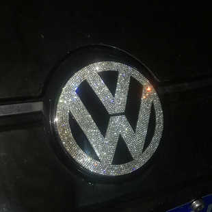 适用大众系列改装贴钻新款速腾朗逸高尔夫8id3途观车标水钻钻石贴