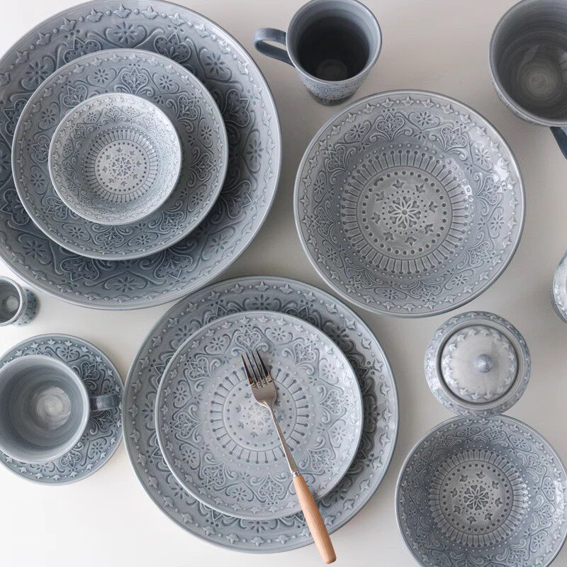 陶瓷釉下彩雾霾蓝浮雕餐具系列图片