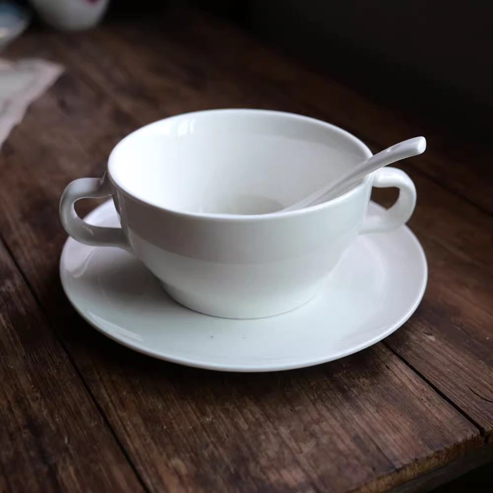 欧洲订单新骨瓷白色双耳汤碗带勺子送骨碟浓汤深碗蒸碗烤碗