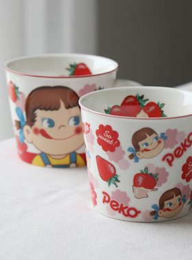 可爱日本陶瓷杯子不二家马克杯PEKO草莓牛奶妹咖啡杯早餐杯带盖勺