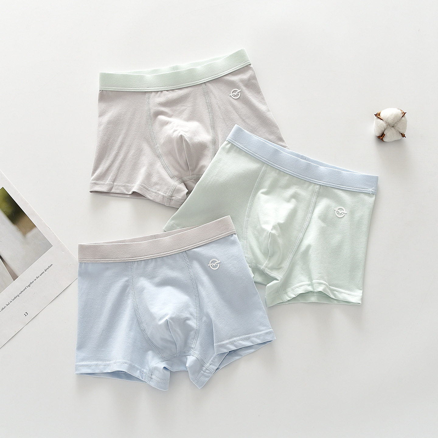 儿童青少年学生内裤 大童男孩子纯色清新纯棉平角内裤四角短裤