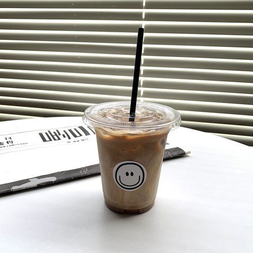 咖啡杯一次性网红透明带盖饮料杯