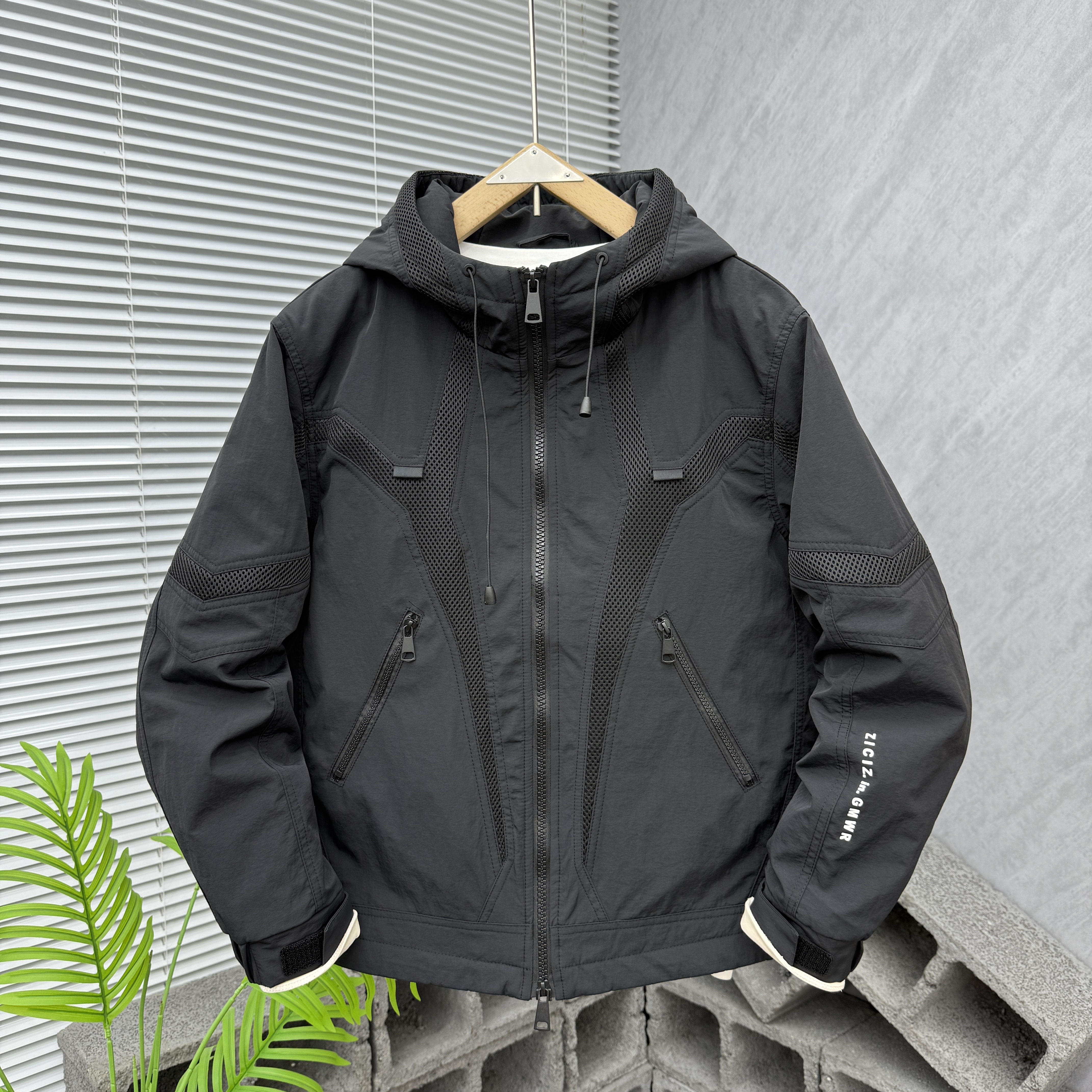 棉服男冬季新款工装连帽男士棉服外套潮牌时尚保暖加厚夹克冲锋衣