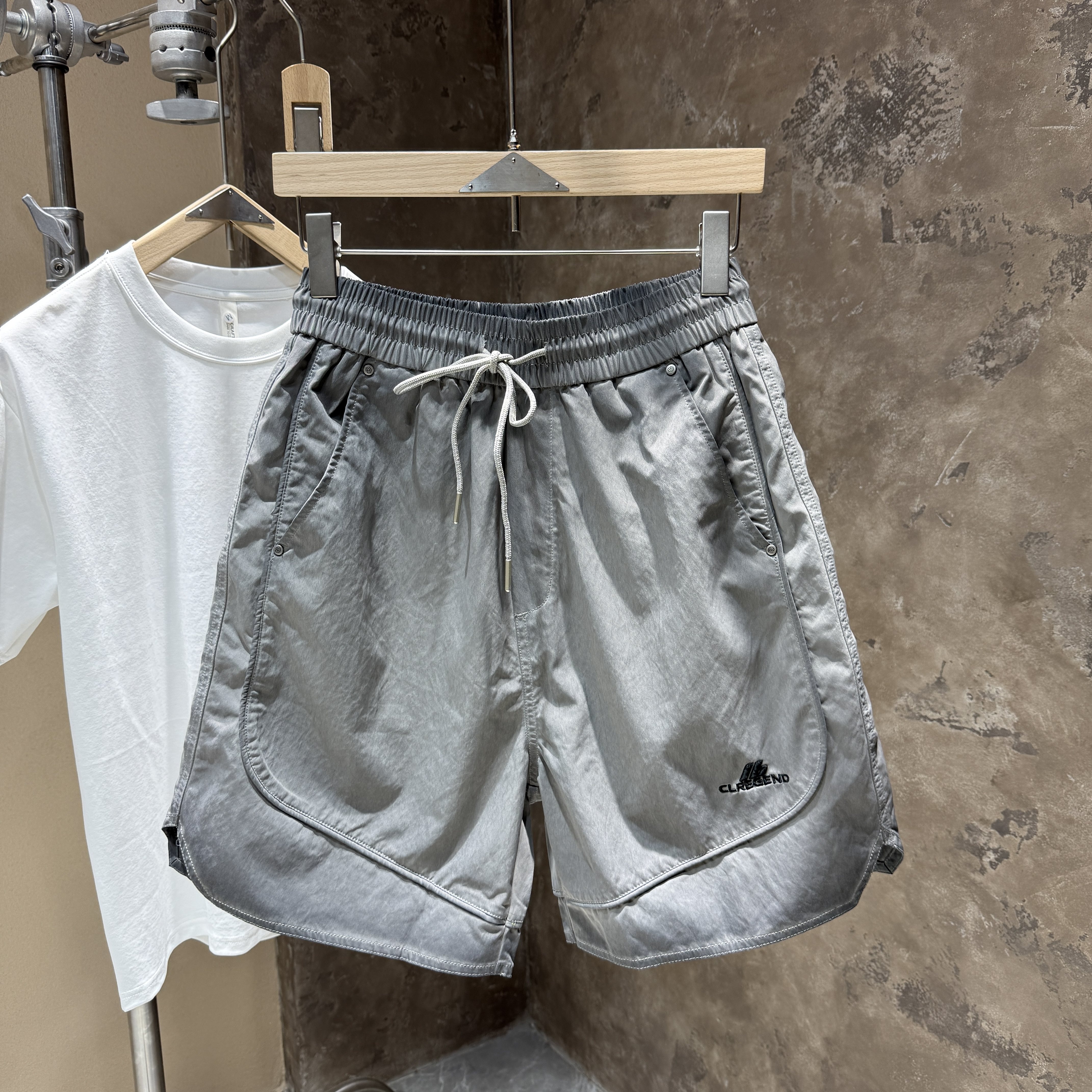 夏季款美式高街水洗做旧速干休闲短裤男潮牌宽松薄款五分裤运动裤