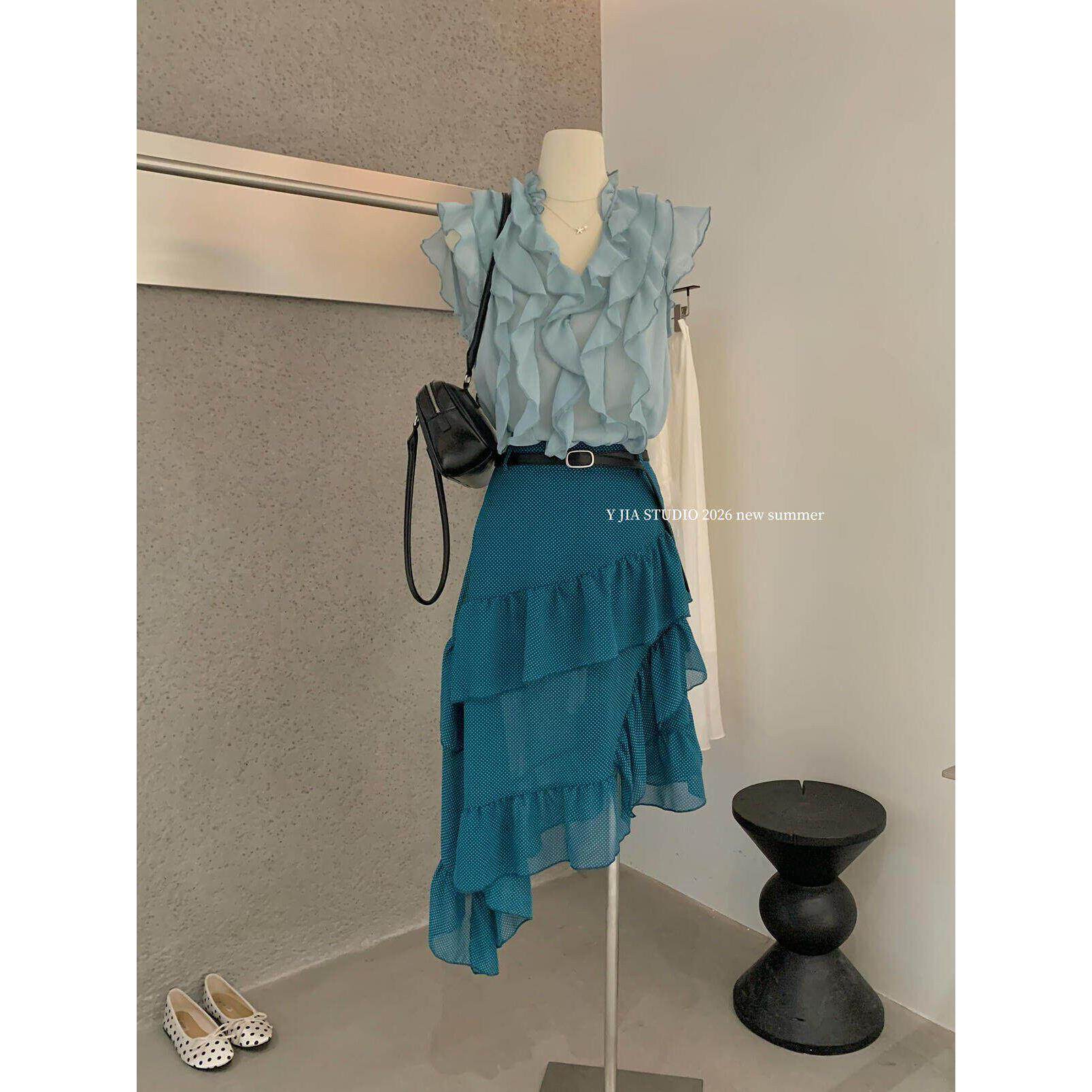 YJIA伊嘉重工荷叶边V领