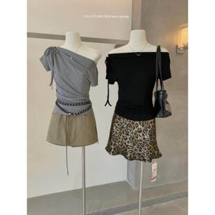 T恤女夏韩系修身 绑带斜肩短袖 显瘦小众设计感褶皱上衣 伊嘉 Y.JIA