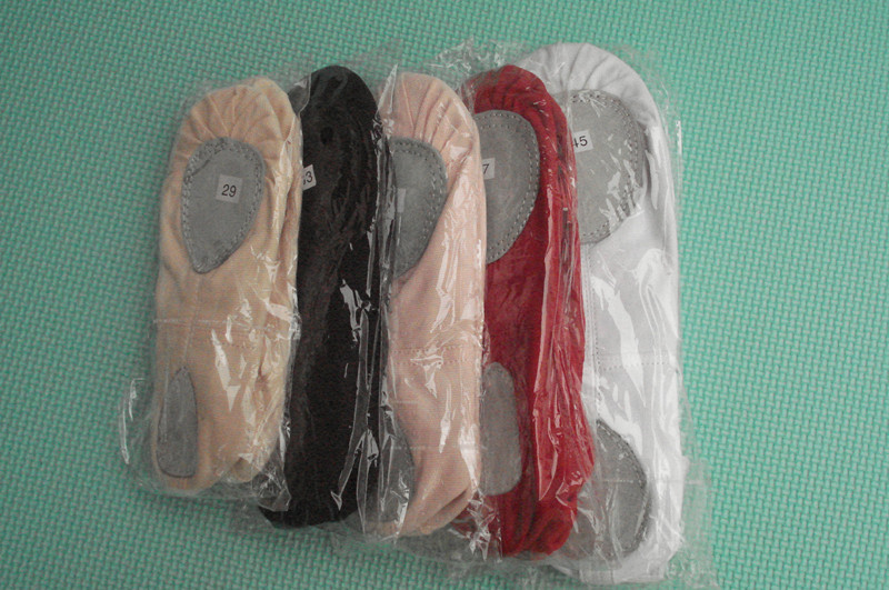 软底幼儿芭蕾舞鞋