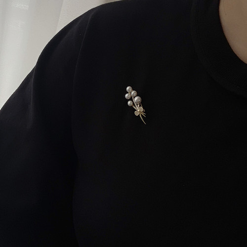 《气球恋语》精致小巧西装配饰天然淡水珍珠胸针吊坠两用花束别针