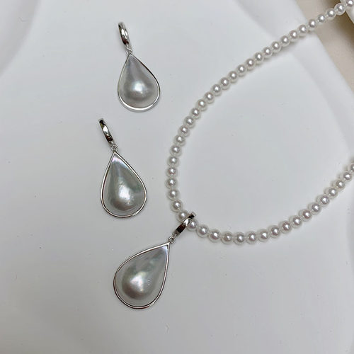 《画中谁》白色天然海水马贝珍珠可掰扣吊坠高级感冷淡风纯银挂坠