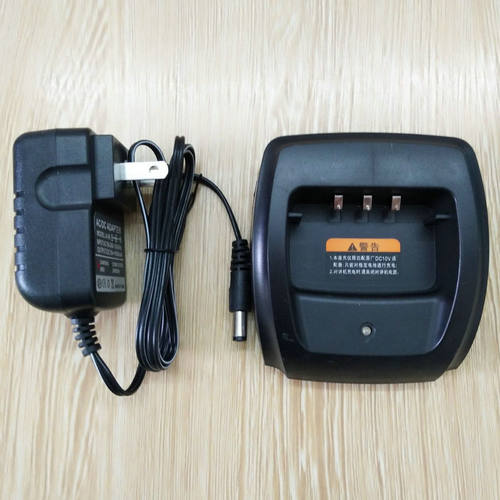 宝锋对讲机A52 UV-5R旗舰版 原装充电器座充底座宝峰通用配件
