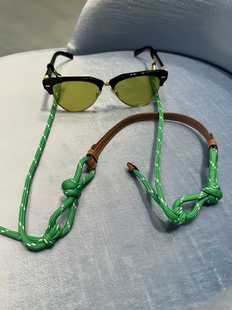 叶莎陈太太MIU家同款 咖色眼镜绳挂脖绳百搭防丢眼镜配饰包包配饰