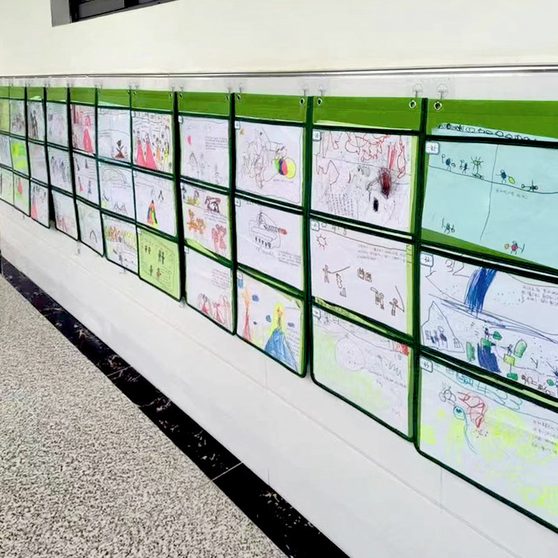 幼儿园美术作品展示袋透明画画图书收纳袋教室绘本挂墙书袋挂袋