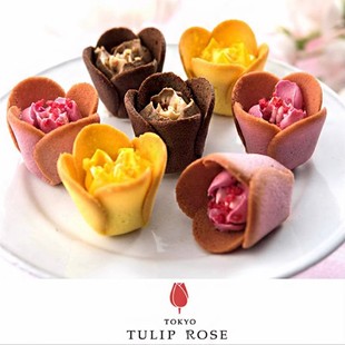 进口TOKYO TULIP ROSE巧克力奶油夹心玫瑰花蛋卷礼盒