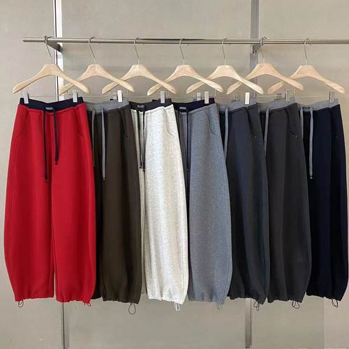 2025冬季新款3R3拼接字母腰头加绒卫裤束腿裤弯刀裤保暖裤女9370