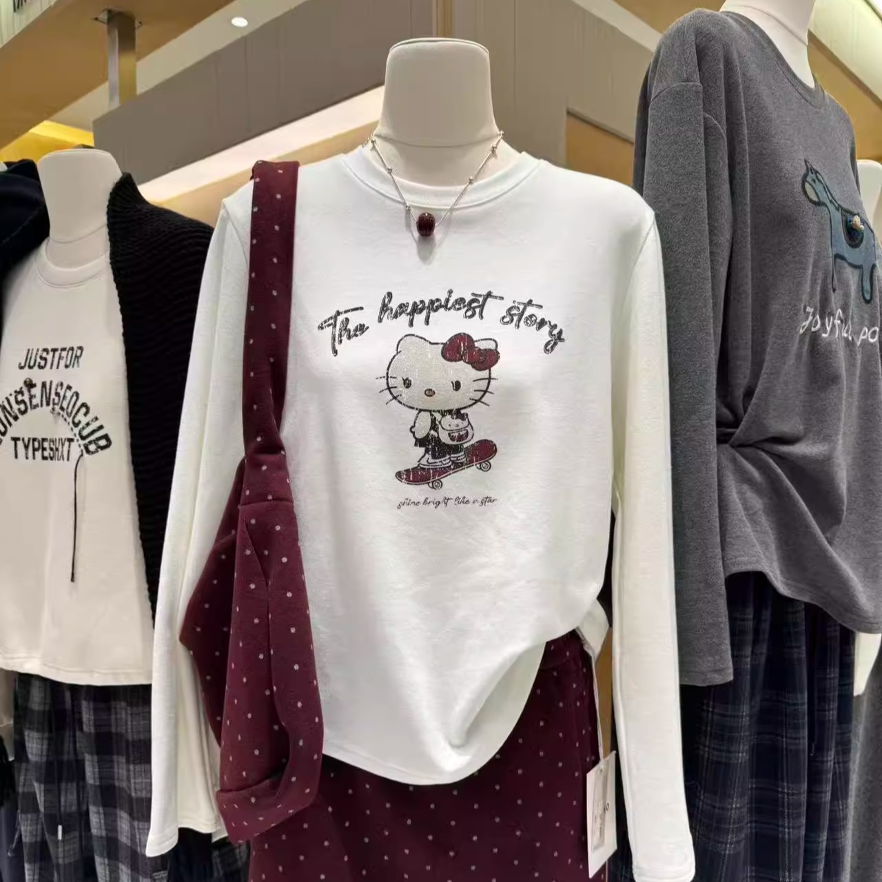 2025冬季新款M.TWO休闲百搭卡通KT猫咪德绒修身短款T恤打底衫上衣