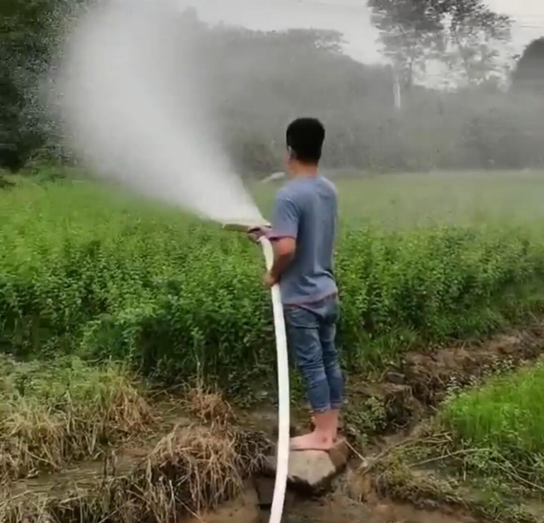 浇地喷雾多喷头洒水器