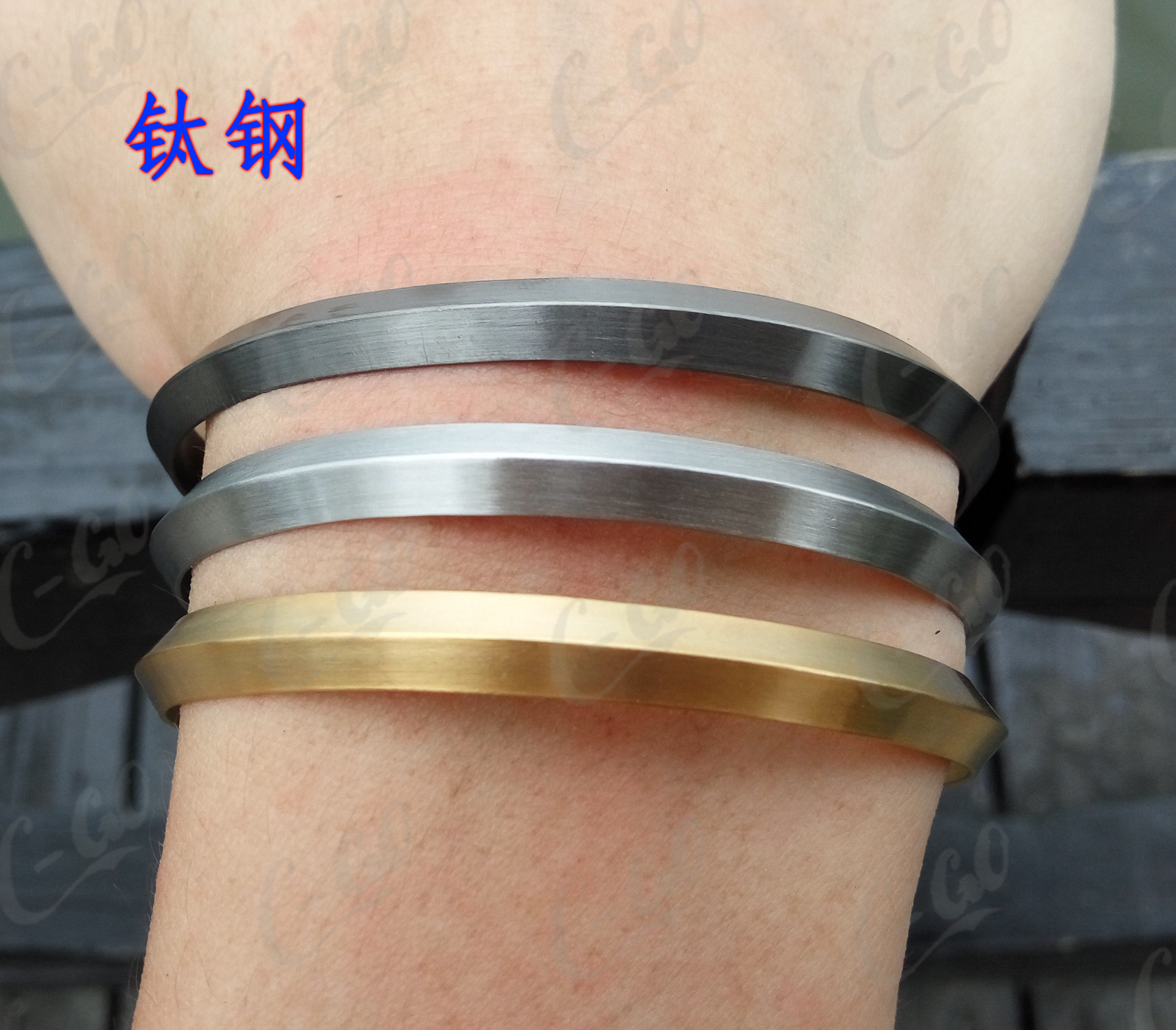 Fashion Nordic Sweden minimalist triangle men and women lovers titanium steel bracelet bracelet fashion sale
