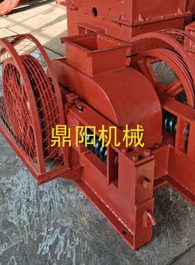 2PGS-Φ400x250双辊式破碎机 专业碎石机 河卵石绿豆沙 对辊机