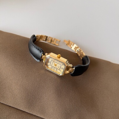 轻奢小众手表女款简约气质学生女士高级感复古皮带手链表2025新款