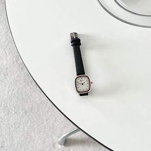 学生职场女士复古森系冷淡风 小众设计手表女款 2023年新款 简约时尚