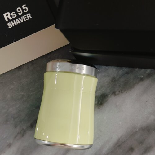 【官方正品】朗威电动剃须刀