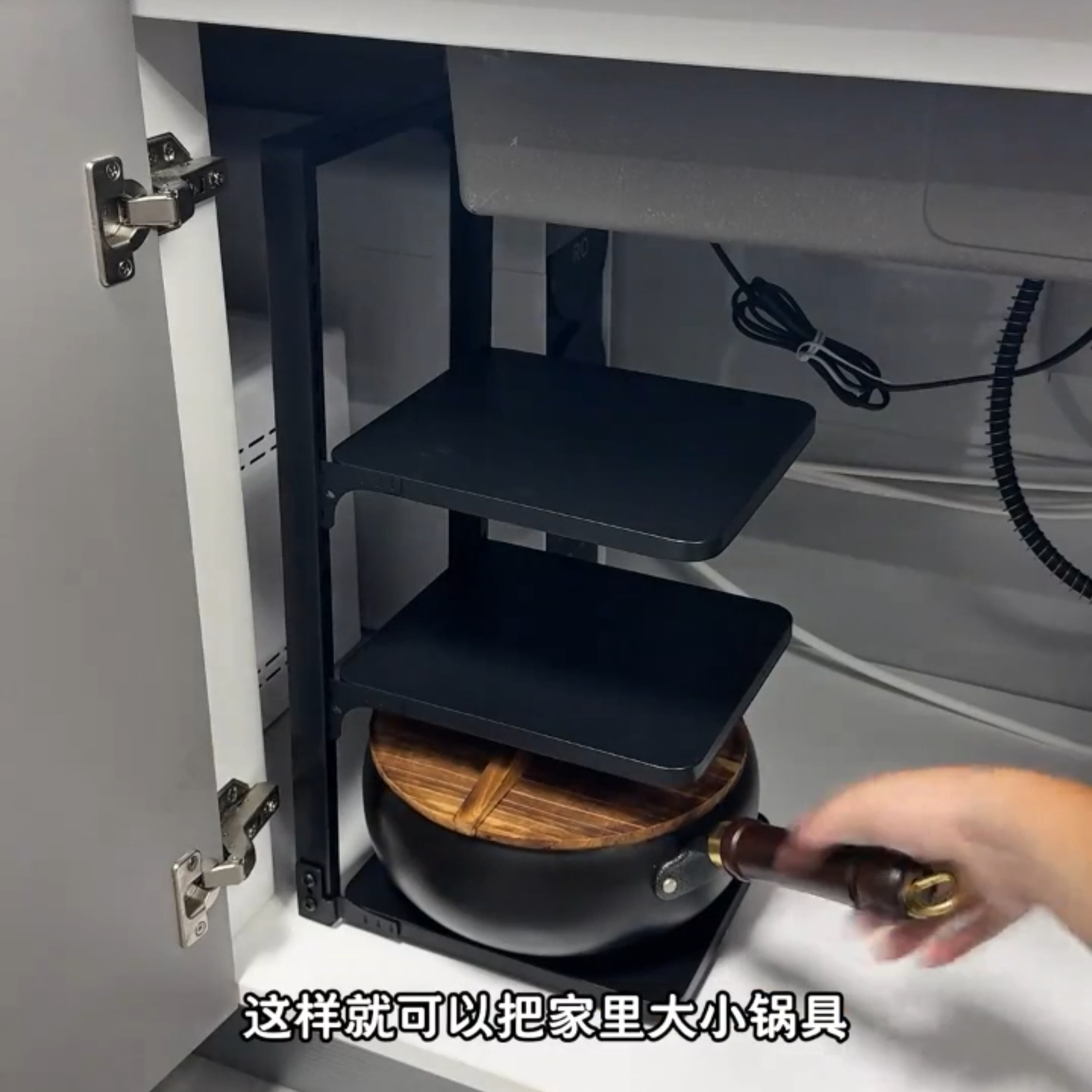 2025新款爆款厨房置物架多层调料收纳架家用碗盘专用储物置物架