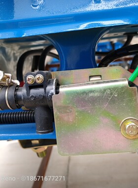 东风天龙天锦大力神特商三环昊龙大运暖风三通暖风水嘴接头开关